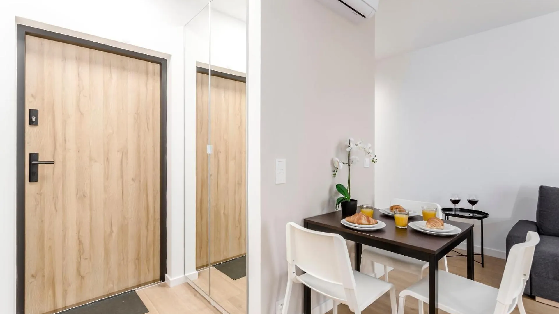 Apartment Warsaw City Family Premium Poland